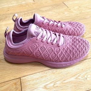 APL dusty rose sneakers - like new! 8.5